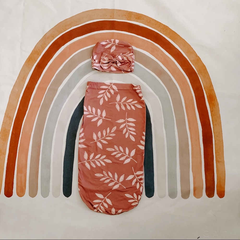 2 Piece Dusty Leaf Swaddle Cocoon And Hat Set